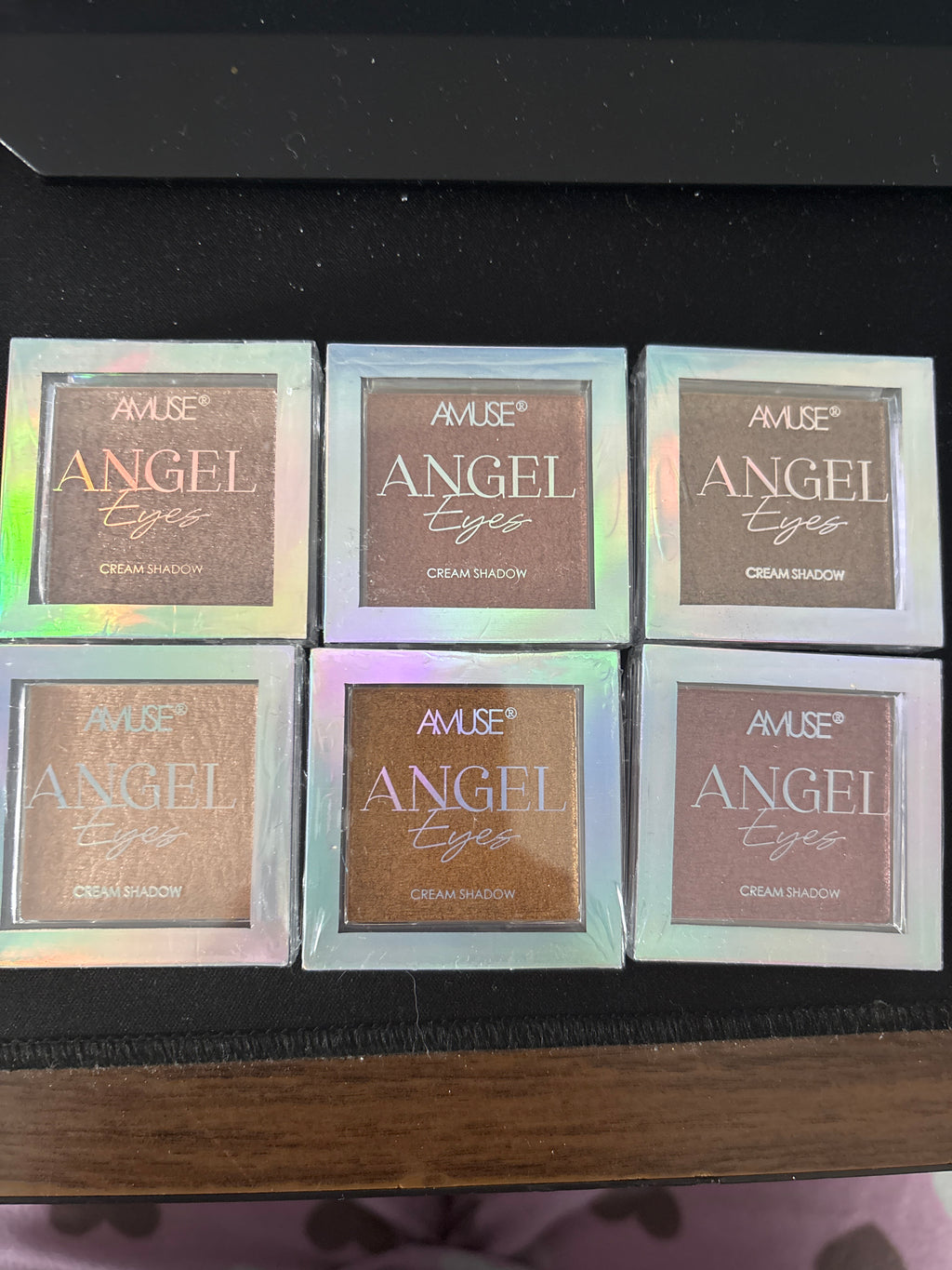 Ombres à paupières brillante ange d'Amuse - Maquillage